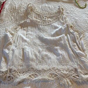 Ultra Pink Cream Lace Blouse